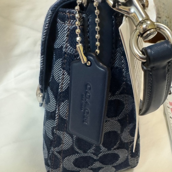 COACH
Soft Tabby Shoulder Bag In Signature Denim
with Silver Accent - Picture 10 of 15